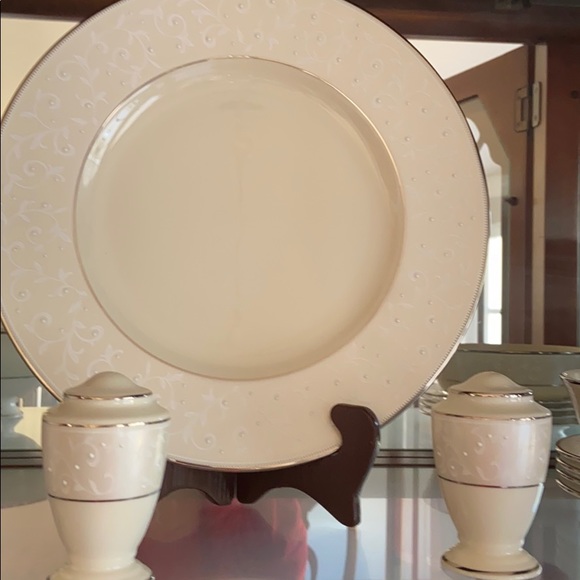 Lennox China Opal Innocence - Picture 4 of 4